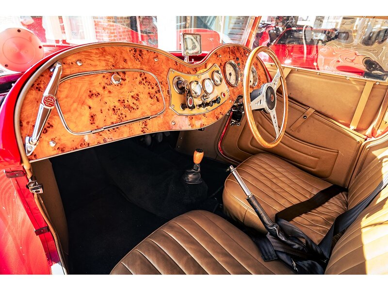 MG  Convertible 1.8 Petrol