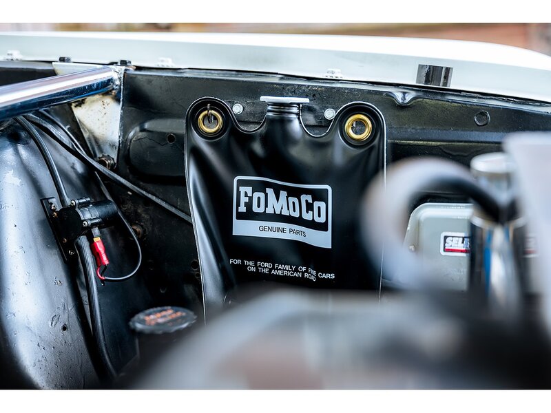 Ford Coupe 5.0 Automatic