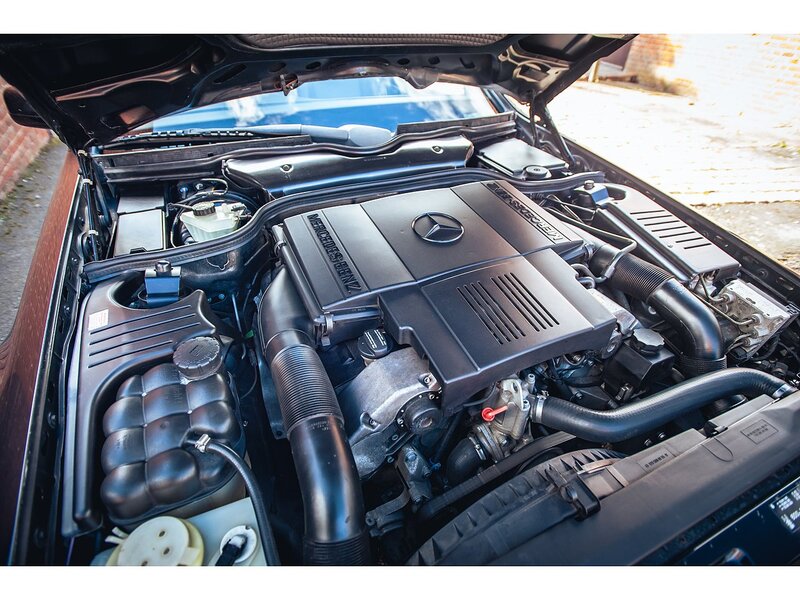 Mercedes-Benz 5.0 SL500 Convertible 2dr Petrol Automatic (340 g/km, 320 bhp)