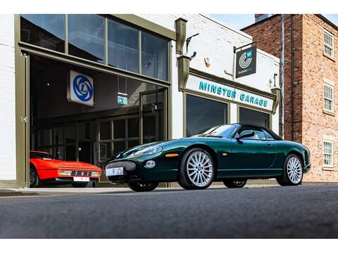 4.2 S Convertible 2dr Petrol Automatic (304 g/km, 400 bhp)