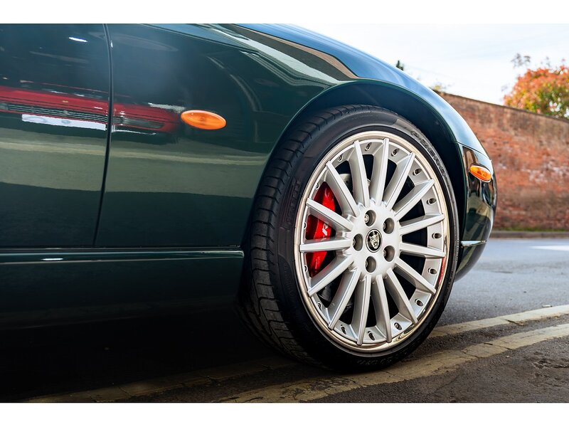 Jaguar 4.2 S Convertible 2dr Petrol Automatic (304 g/km, 400 bhp)