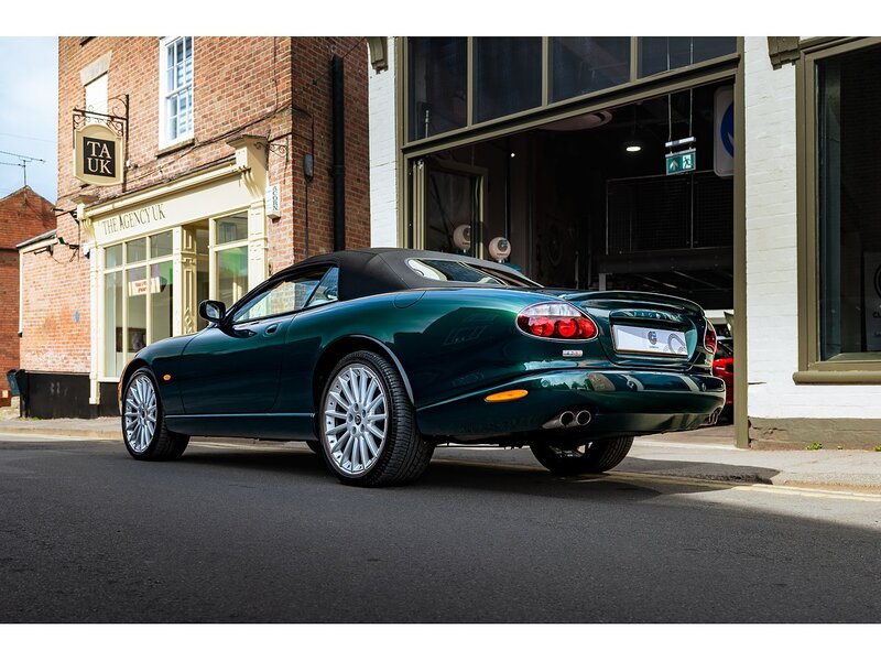 Jaguar 4.2 S Convertible 2dr Petrol Automatic (304 g/km, 400 bhp)