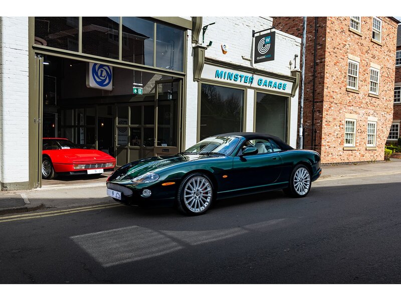 Jaguar 4.2 S Convertible 2dr Petrol Automatic (304 g/km, 400 bhp)