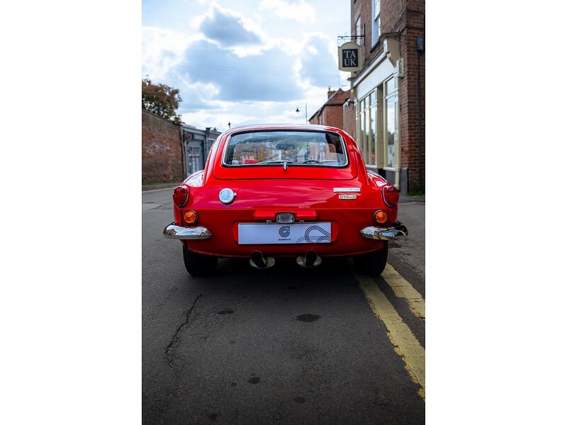 Triumph Mk 2 Coupe 2.0 Petrol