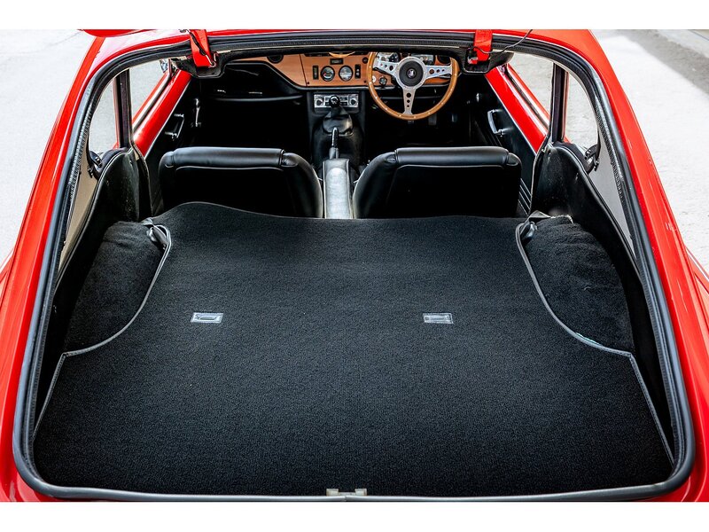 Triumph Mk 2 Coupe 2.0 Petrol