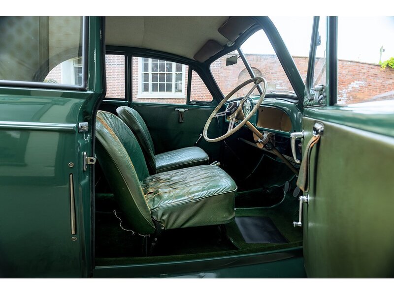 Morris Series II Split-Screen 2-Door