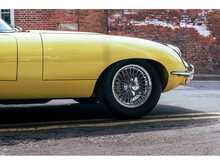 Jaguar E-Type Roadster 