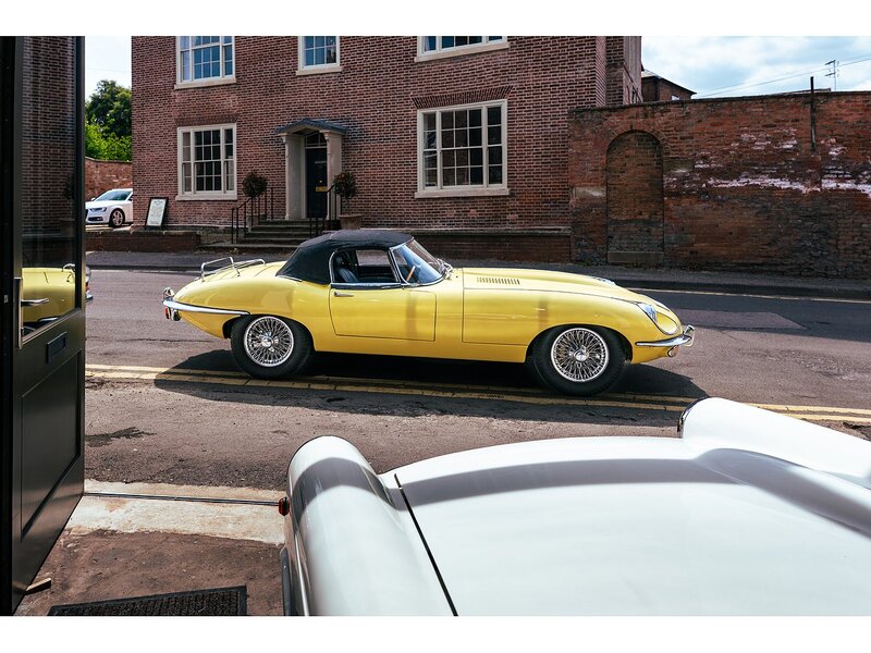 Jaguar S2 4.2 Roadster