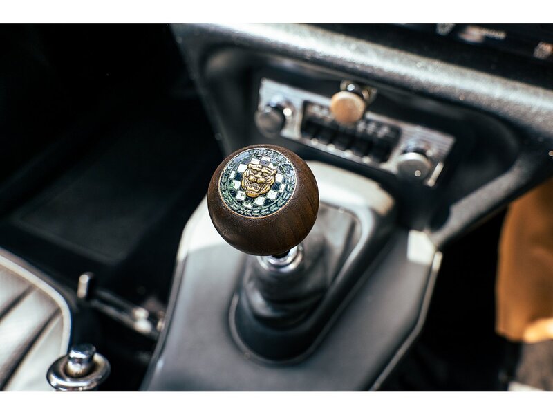 Jaguar S2 4.2 Roadster