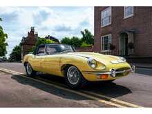 Jaguar E-Type Roadster 