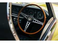 Jaguar E-Type Roadster 