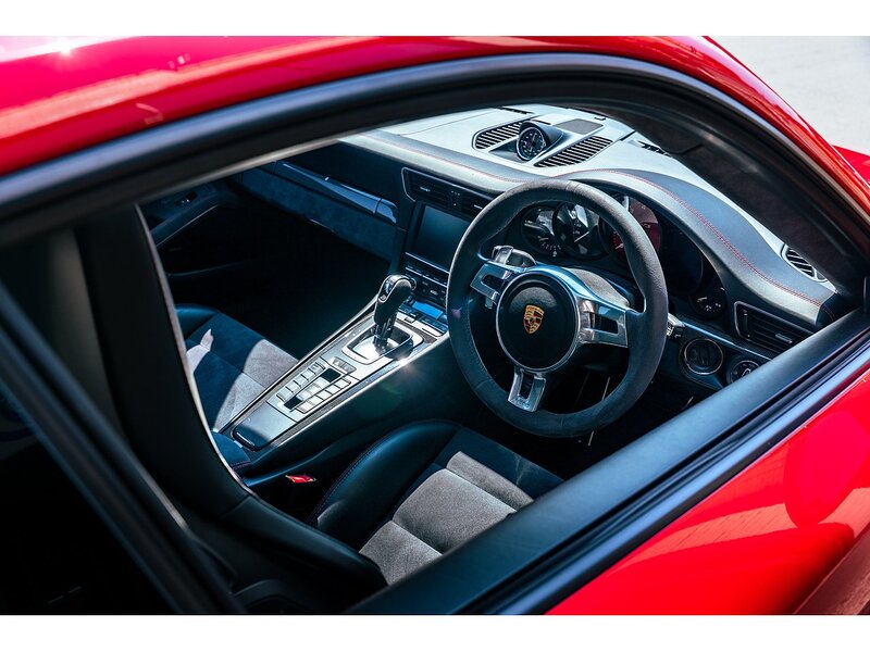 Porsche 3.8 991.1 Carrera GTS PDK