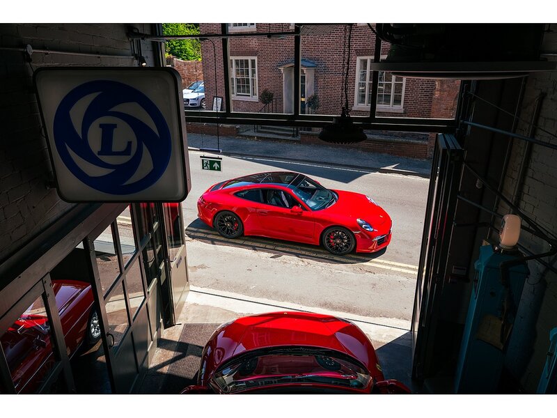 Porsche 3.8 991.1 Carrera GTS PDK