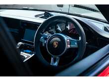 Porsche 911 991.1 Carrera GTS 