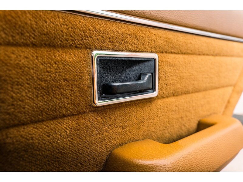 Vauxhall 2000 GLS Saloon