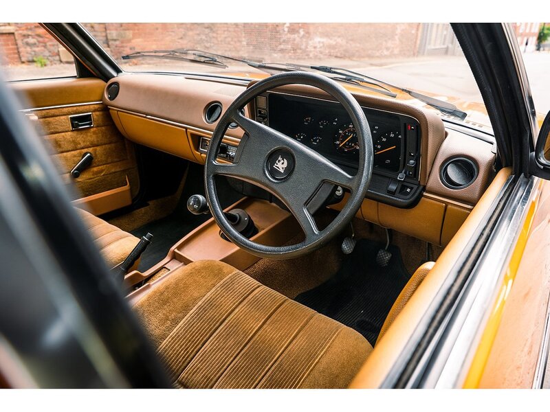 Vauxhall 2000 GLS Saloon