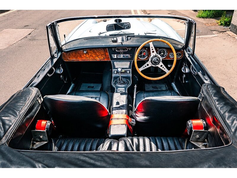 Austin Healey BJ8 // Fast-Road Specification