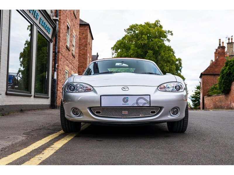 Mazda 1.8 Icon Convertible 2dr Petrol Manual (210 g/km, 146 bhp)