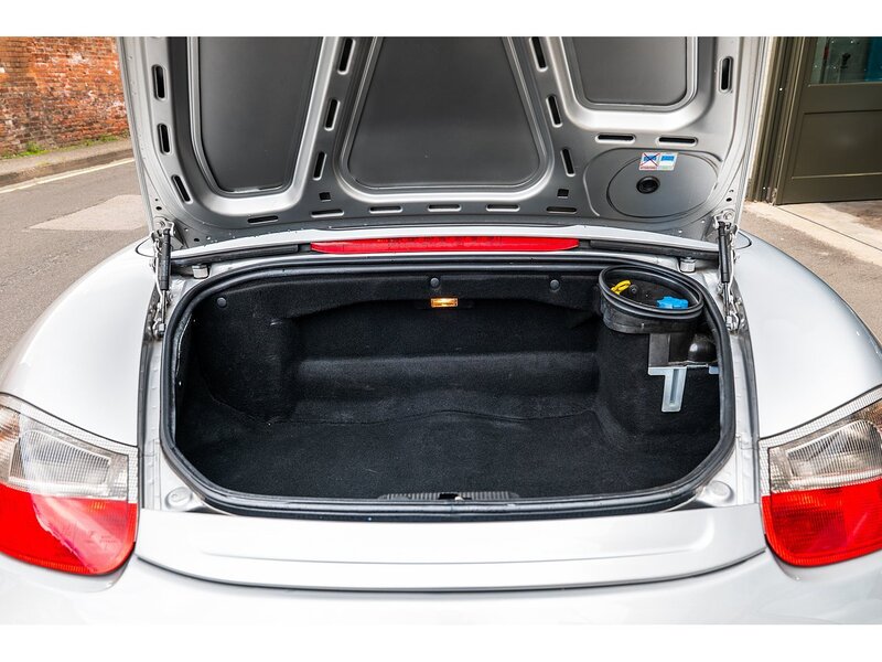 Porsche 2.7 986 Manual