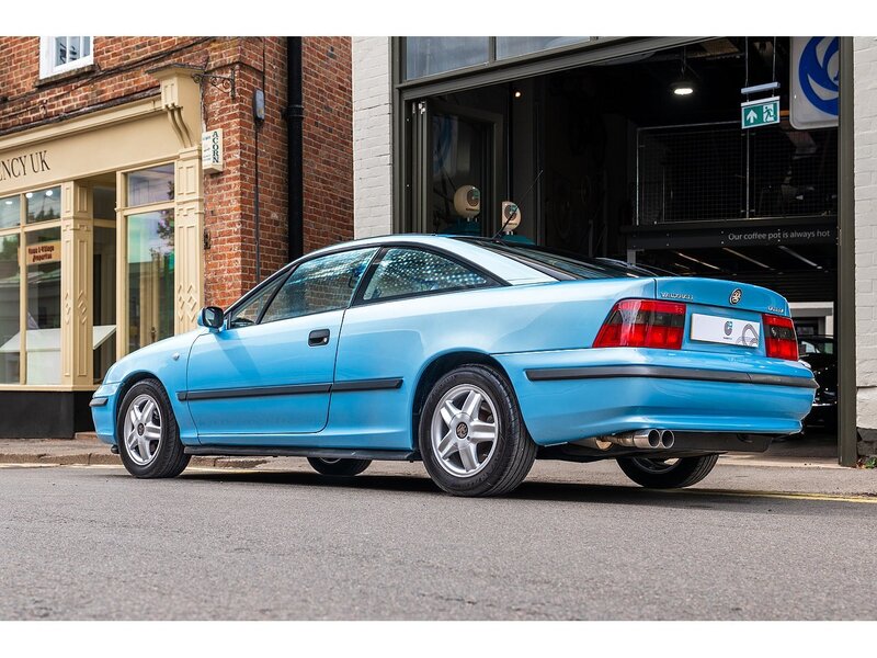 Vauxhall 2.0 SE6 Coupe // 1 of 55 