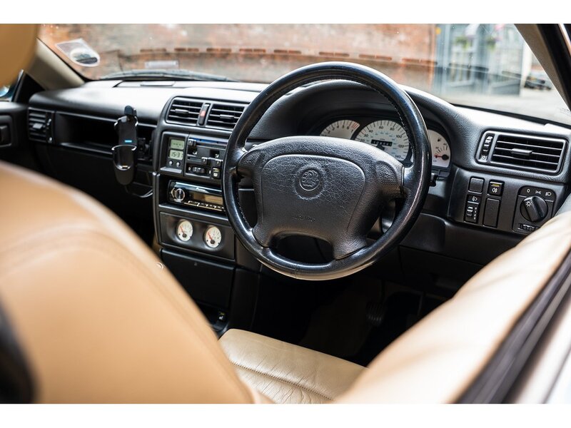 Vauxhall 2.0 SE6 Coupe // 1 of 55 