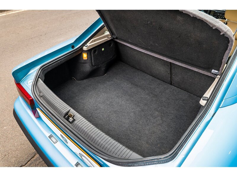 Vauxhall 2.0 SE6 Coupe // 1 of 55 