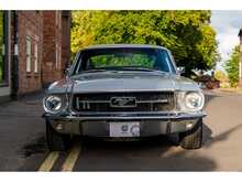 Ford Mustang Fastback 