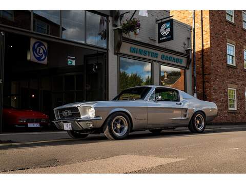 Fastback 302 5 Speed manual