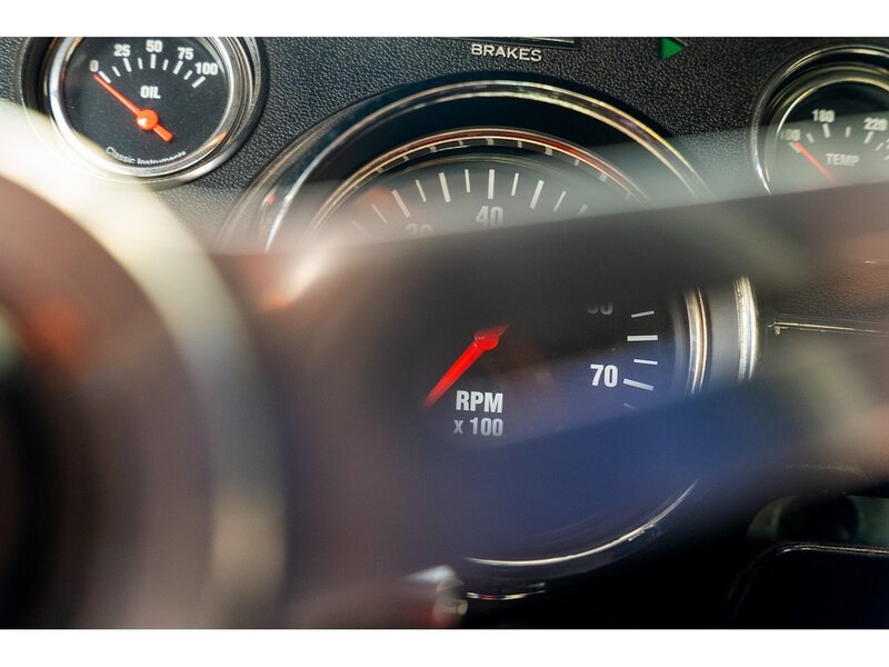 Ford Fastback 302 5 Speed manual