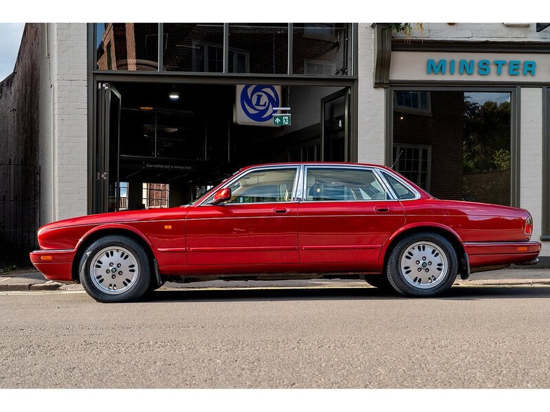 Jaguar  Saloon 3.2 Automatic Petrol