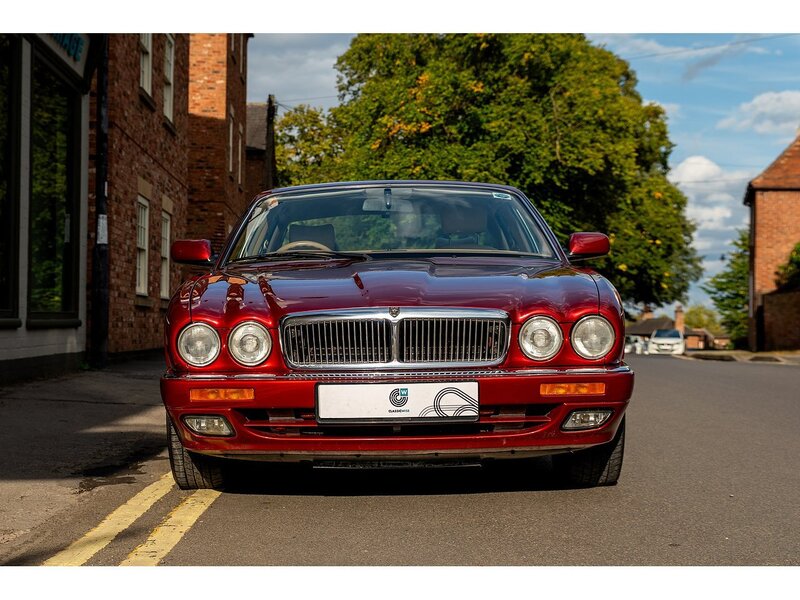 Jaguar  Saloon 3.2 Automatic Petrol