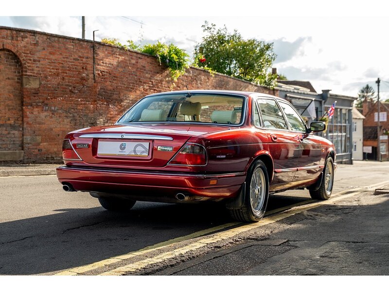 Jaguar  Saloon 3.2 Automatic Petrol
