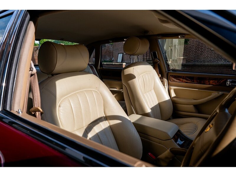 Jaguar  Saloon 3.2 Automatic Petrol