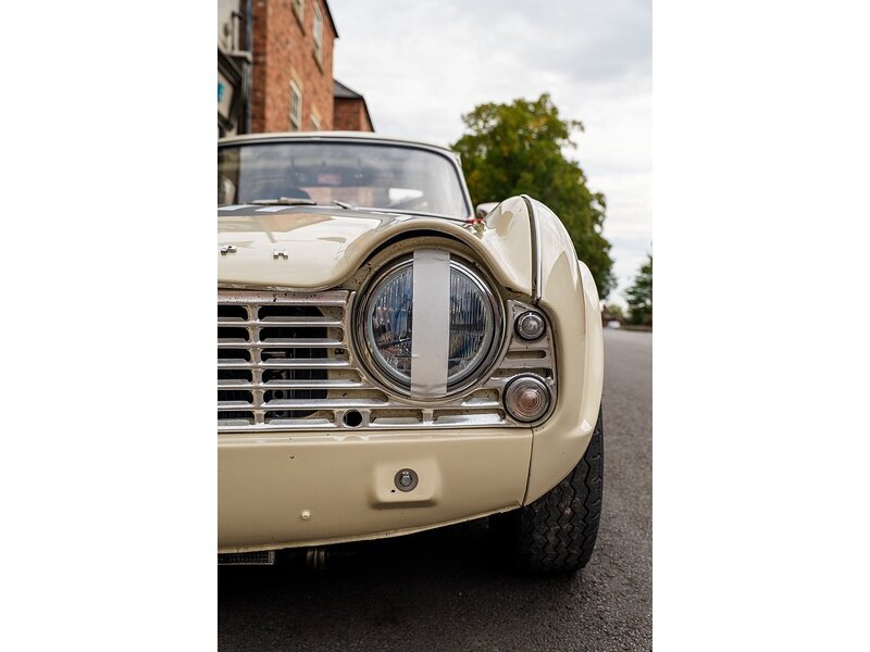 Triumph Race Car Manual O/D // FIA // HTP