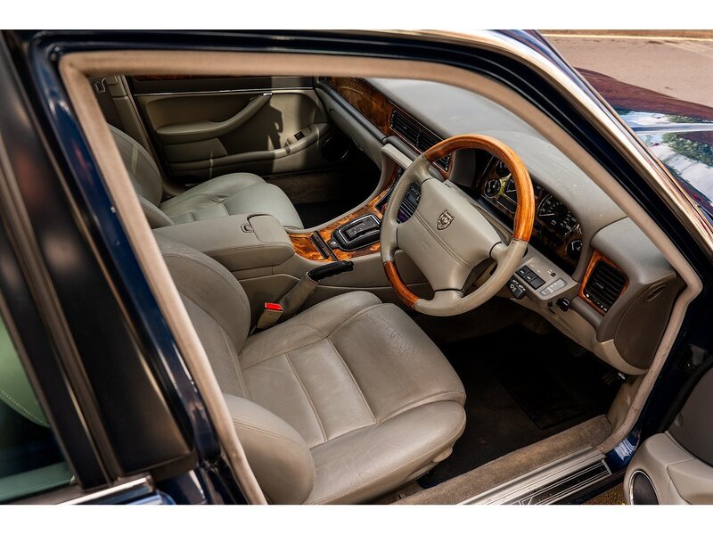 Jaguar 3.2 Executive