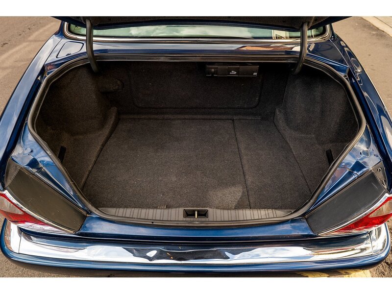 Jaguar 3.2 Executive