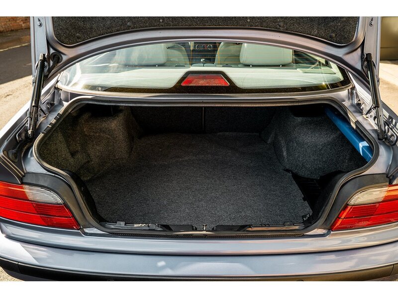 BMW 328i Manual Coupe