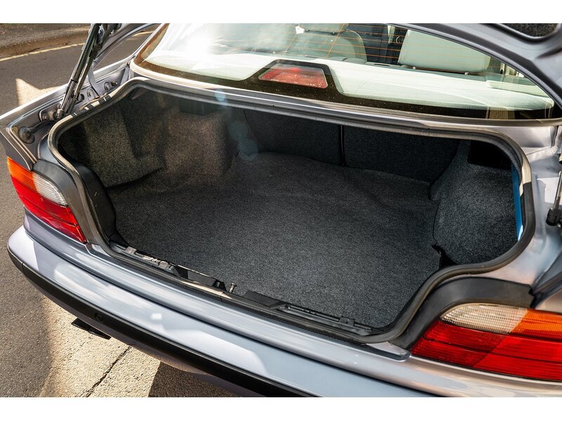 BMW 328i Manual Coupe