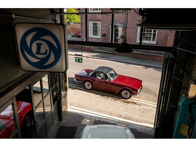 Triumph CP-Chassis // Triple Weber Conversion