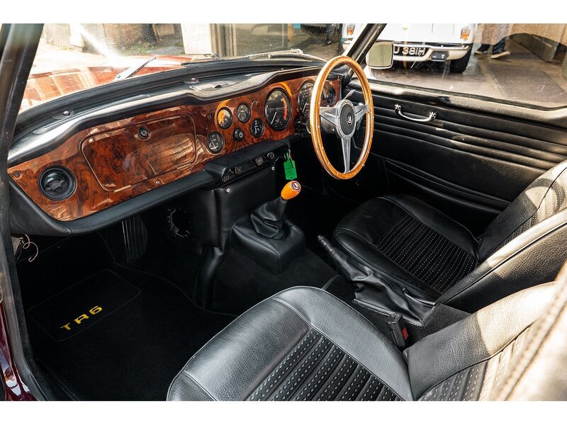 Triumph CP-Chassis // Triple Weber Conversion