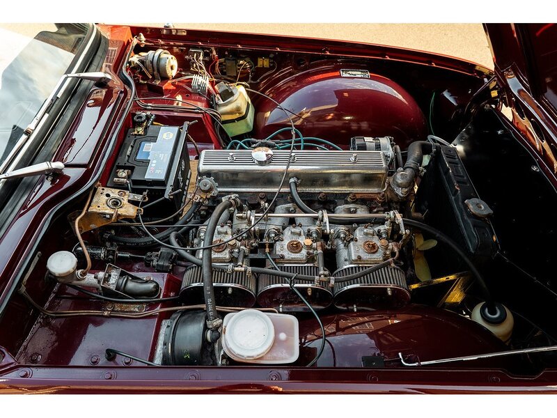 Triumph CP-Chassis // Triple Weber Conversion