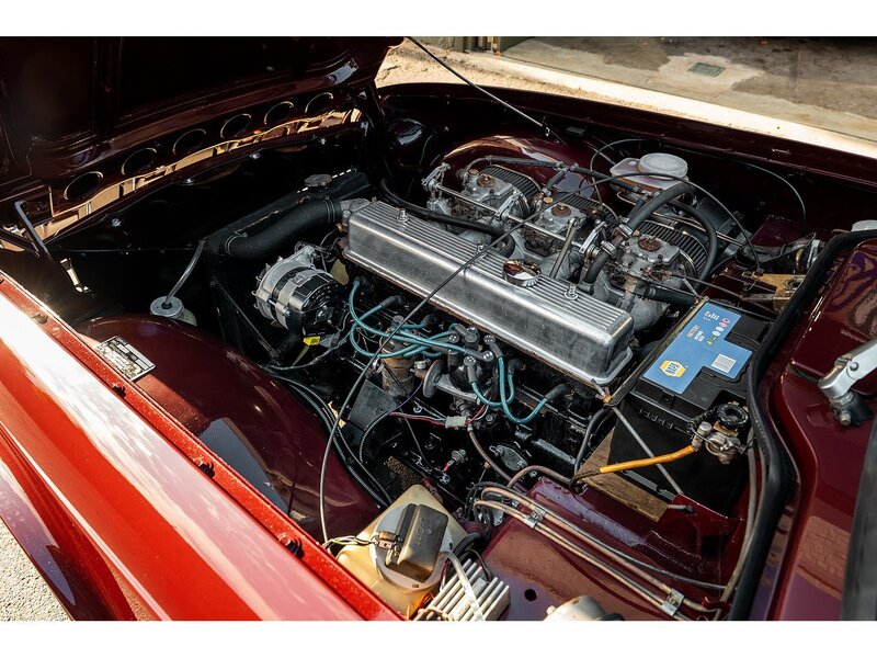 Triumph CP-Chassis // Triple Weber Conversion