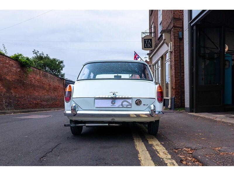 MG MG 1300 Mk2 2 door saloon 