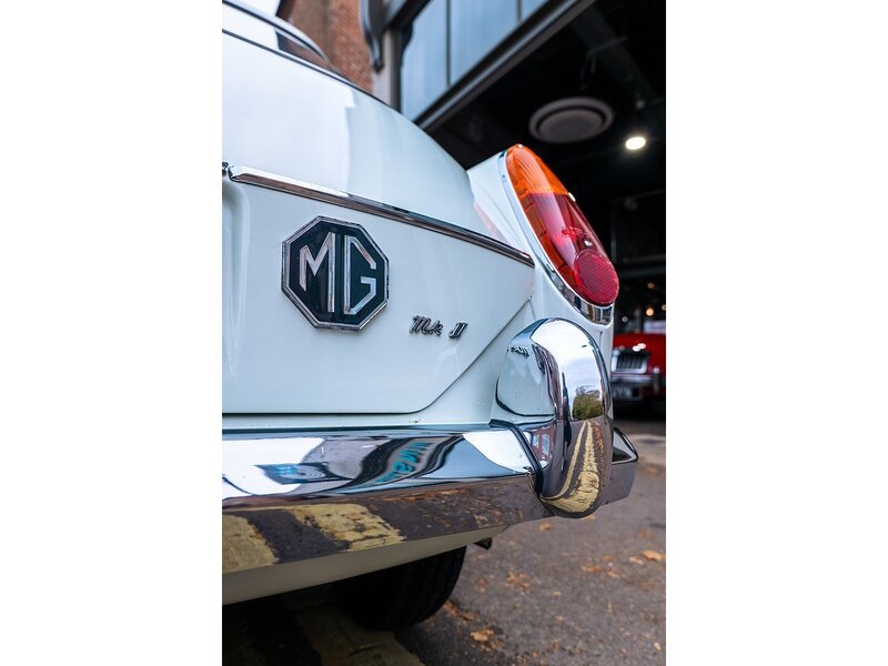 MG MG 1300 Mk2 2 door saloon 