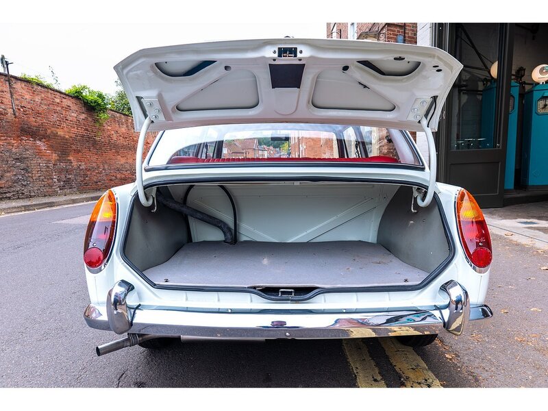 MG MG 1300 Mk2 2 door saloon 