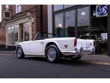 Triumph TR5 PI  