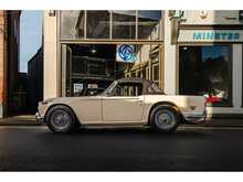 Triumph TR5 PI  