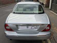 Jaguar Super V8 Sovereign 