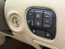 Jaguar Super V8 Sovereign 