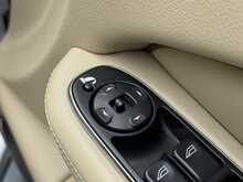 Jaguar Super V8 Sovereign 